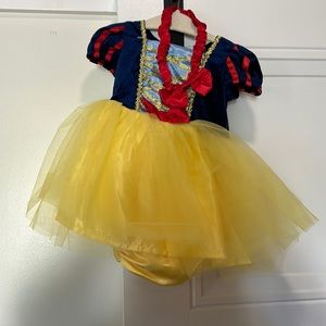 Snow White Costume!! 24m